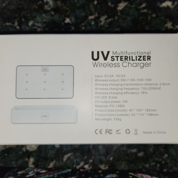 UV Multifunctional STERILIZER Wireless Charger - Picture 5 of 6